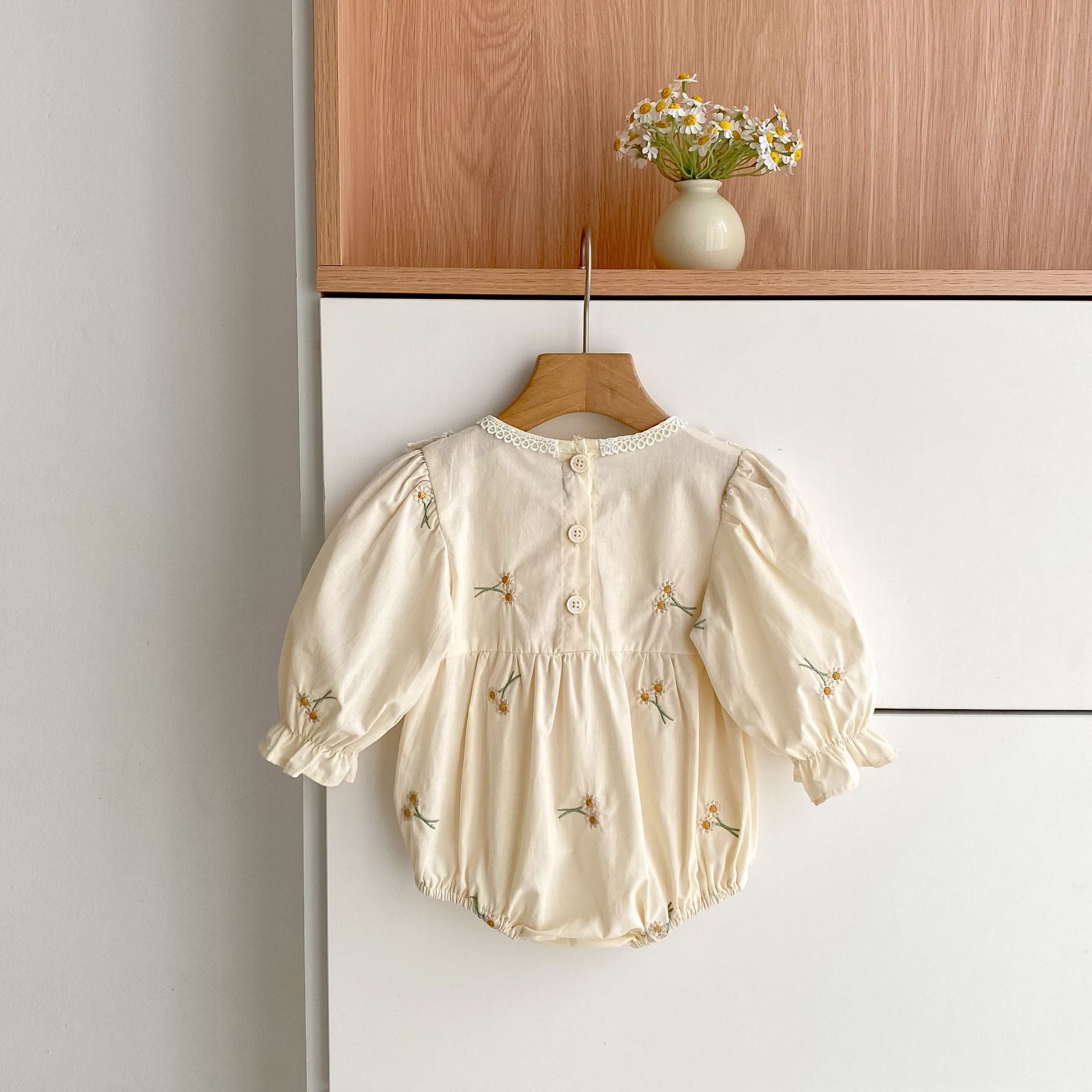 Baby Bodysuit With Long Sleeves Bow And Embroidery