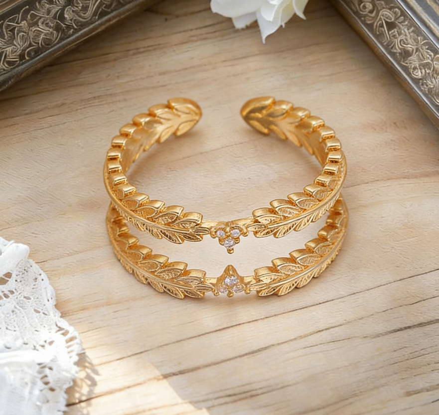 Light Luxury Copper Zircon Leaf Ring