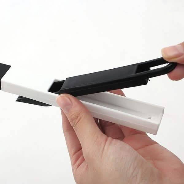 2-Pack: Window Cleaning Brush