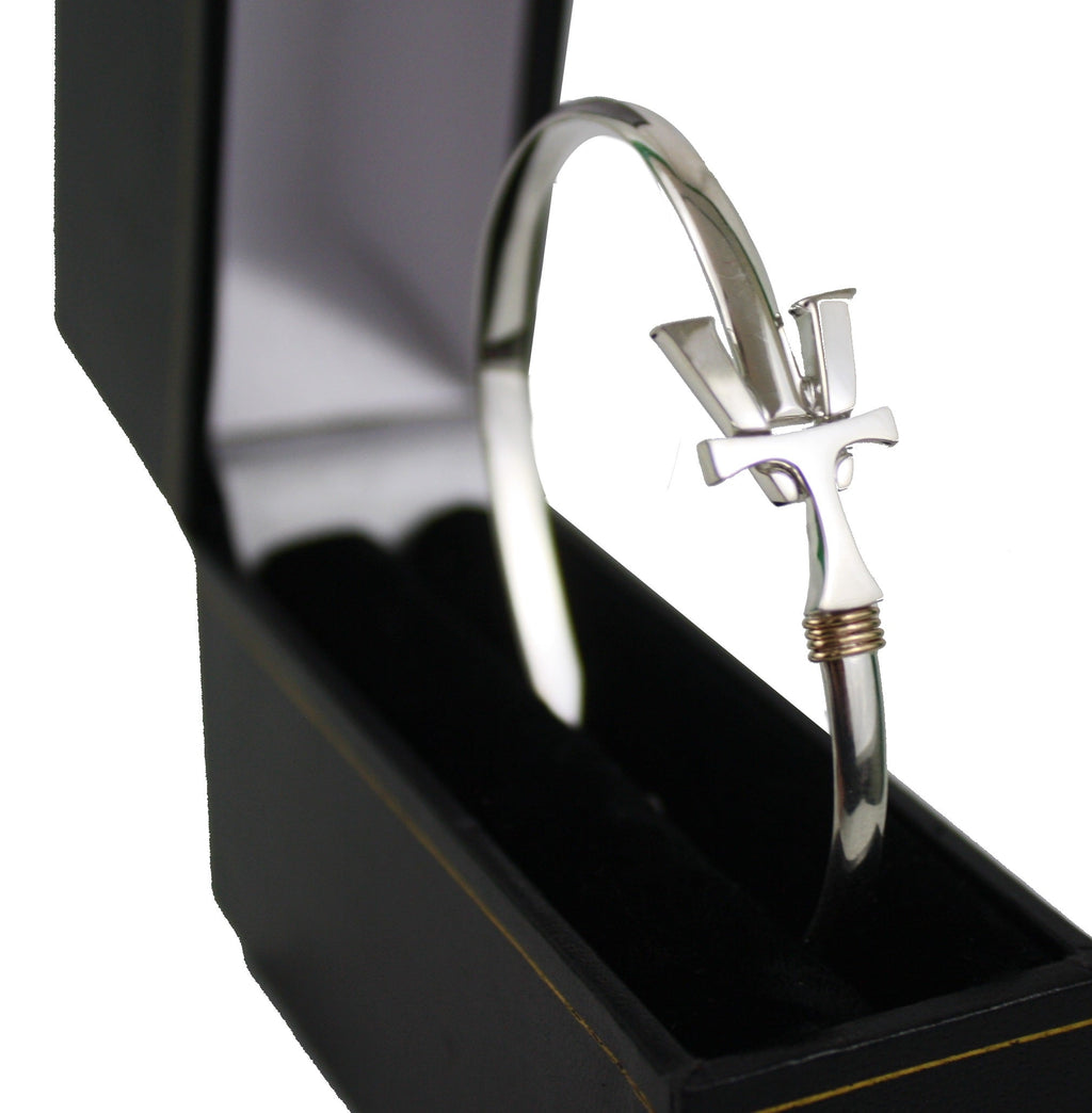 Vermont   Hook Bracelet Silver - 4mm Band - 8.5 Inch