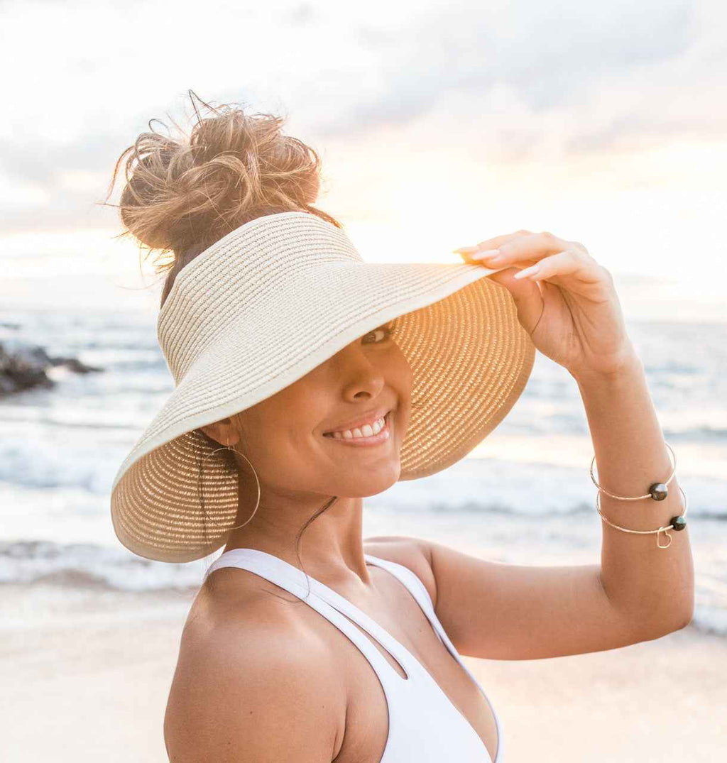Foldable Wide Brim Bow Visor