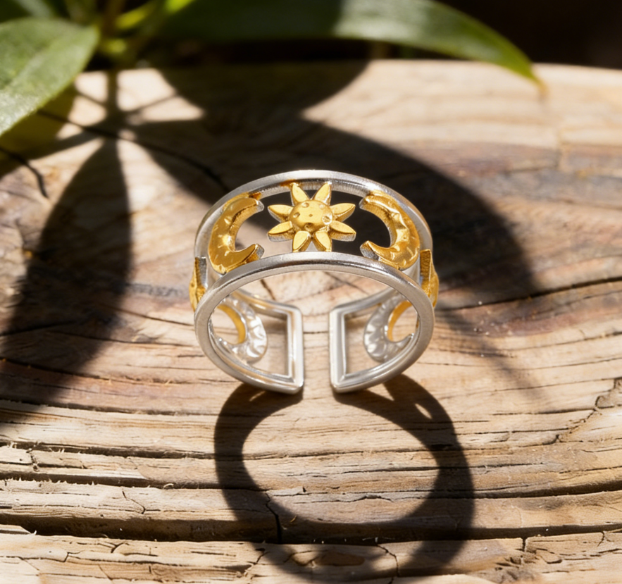 Classic 18K Gold Stainless Steel Star & Moon Ring
