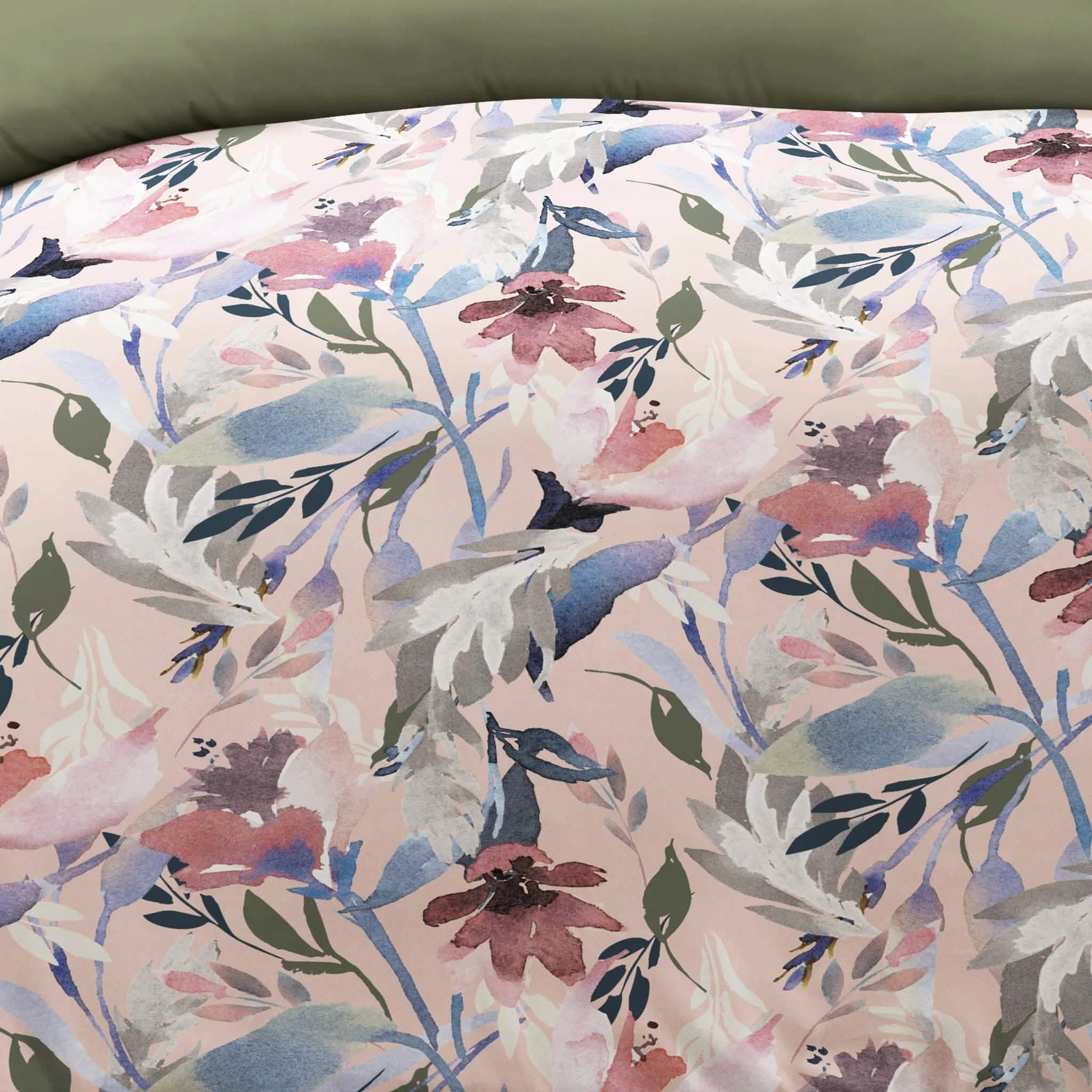 3-Piece: Made Supply Co. Reversible Comforter Set