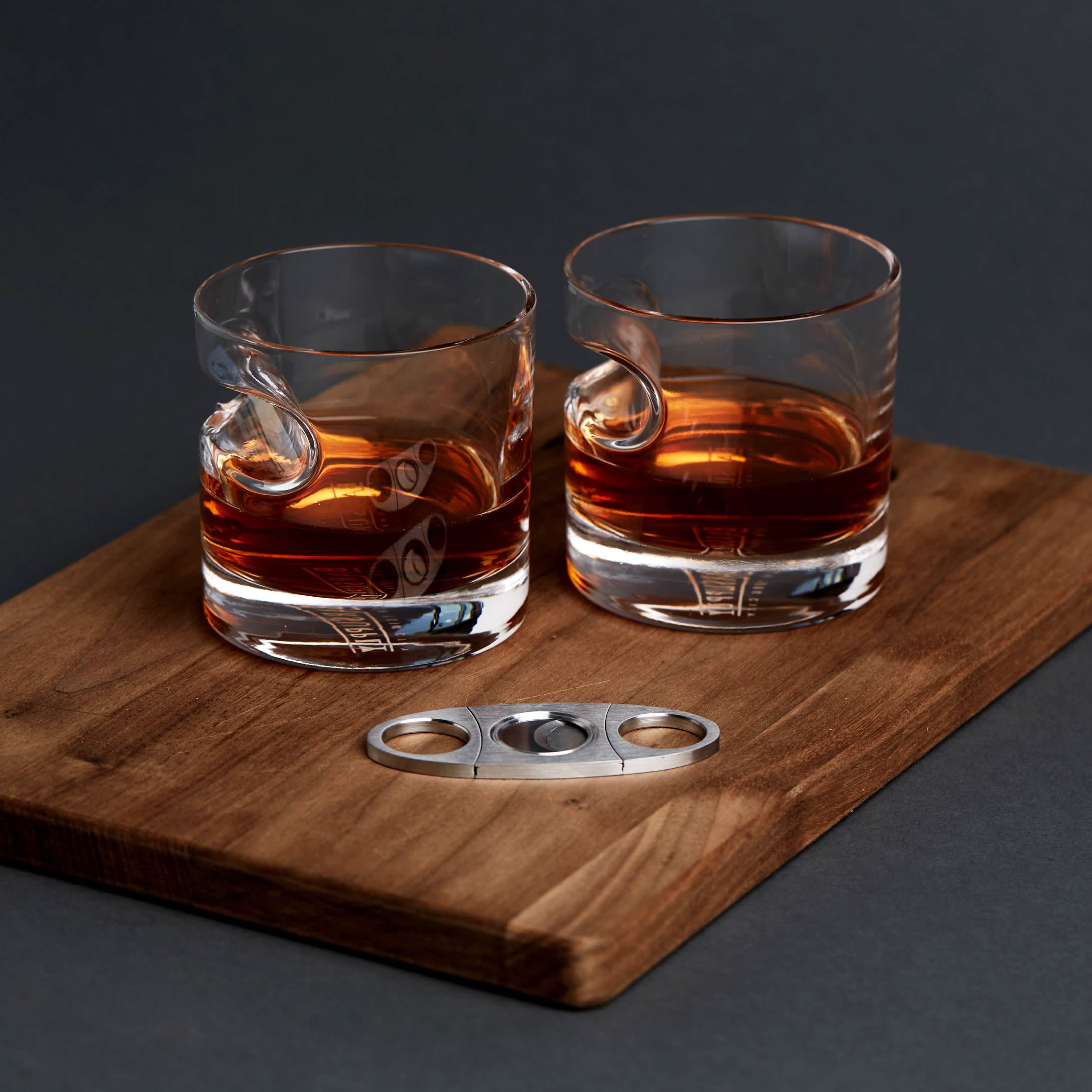 3-Piece Set: Cigar-Holding Whiskey Glasses with Cigar Cutter