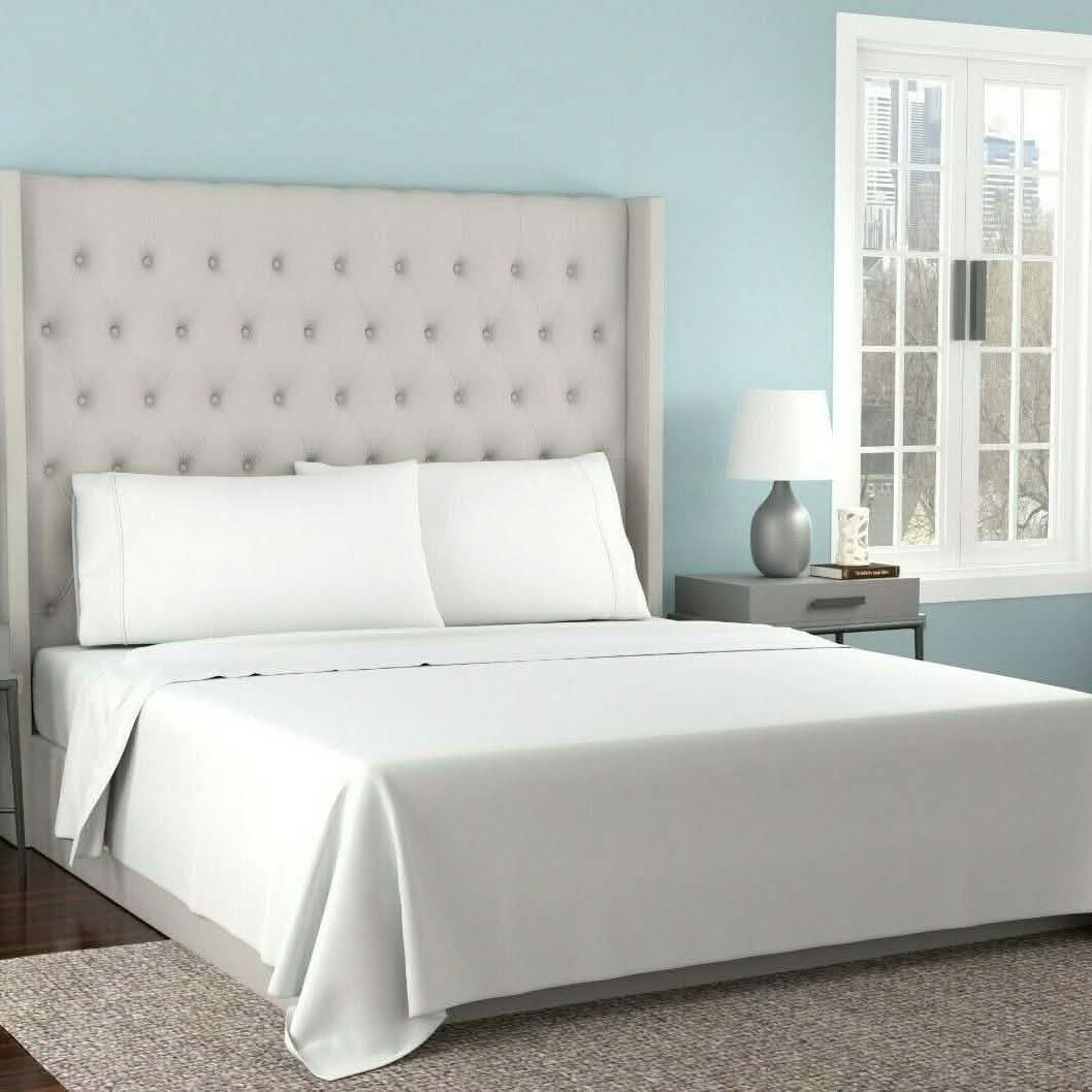 4-Piece Set: Kathy Ireland 300 Thread Count 100% Organic Cotton Percale