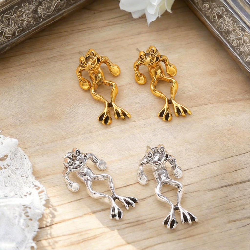 Personality Punk Frog Stud Earrings Detachable Cute 3D Animal Earrings