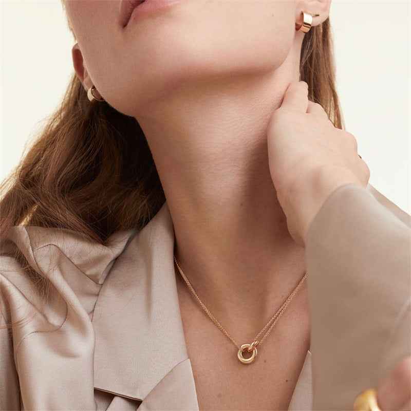 Double ring clavicle chain
