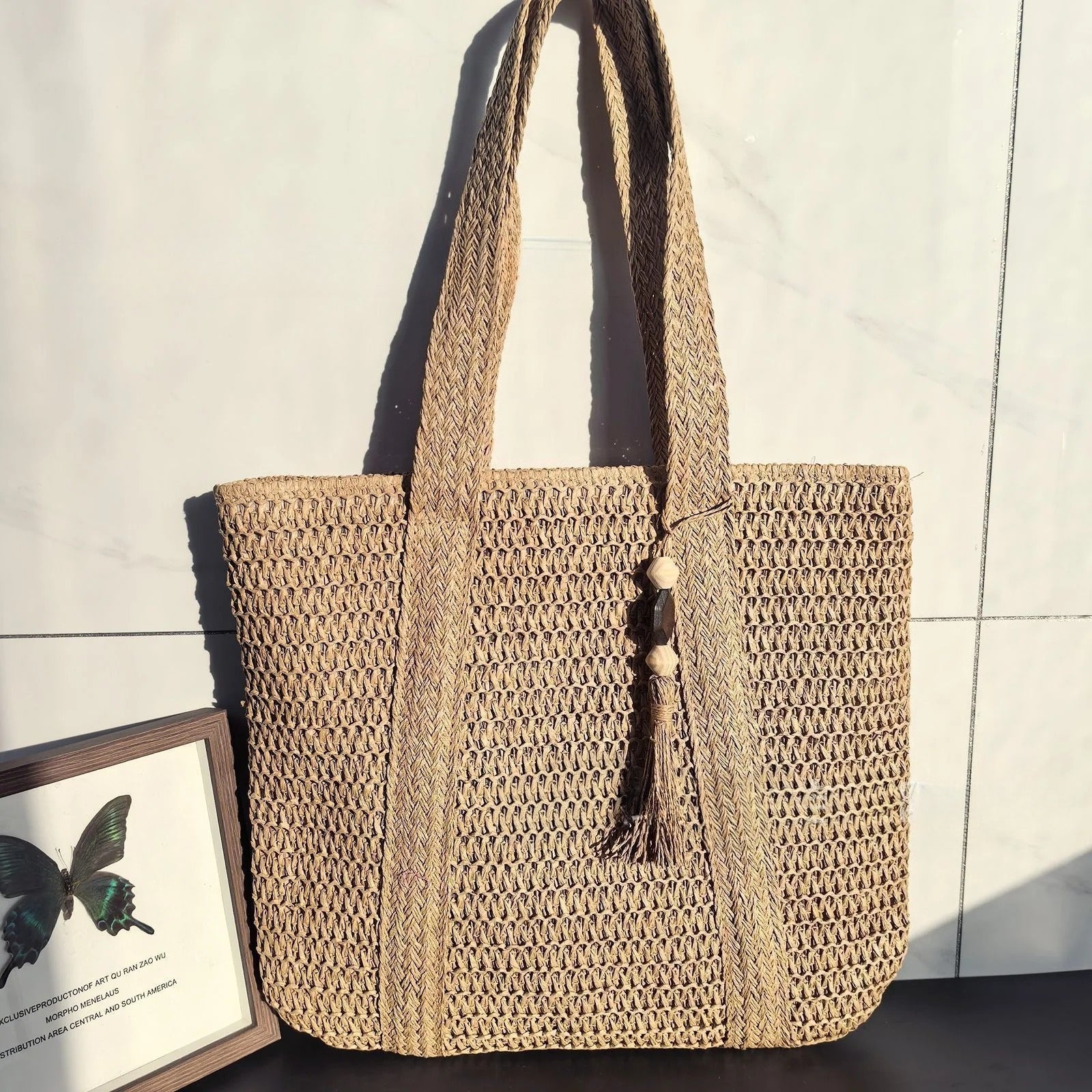 Elegant Straw Shoulder Bag – Women’s Premium Large Beach Tote, Commuter Woven Purse