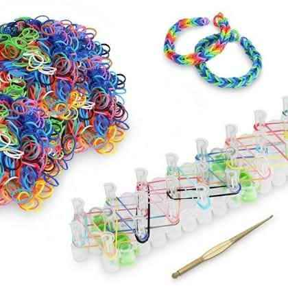 5009-Piece Set: Loom Bandz Plus Board Sticks and Connectors