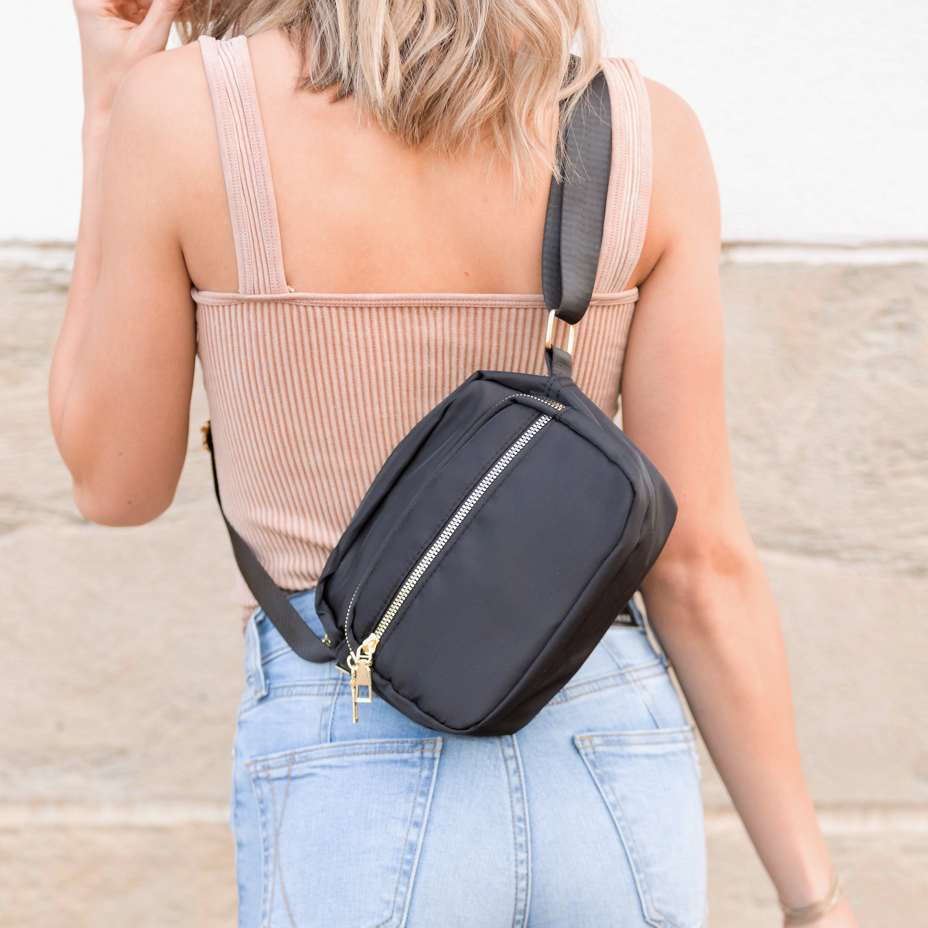 Take Your Shot Camera Crossbody - EveryNest
