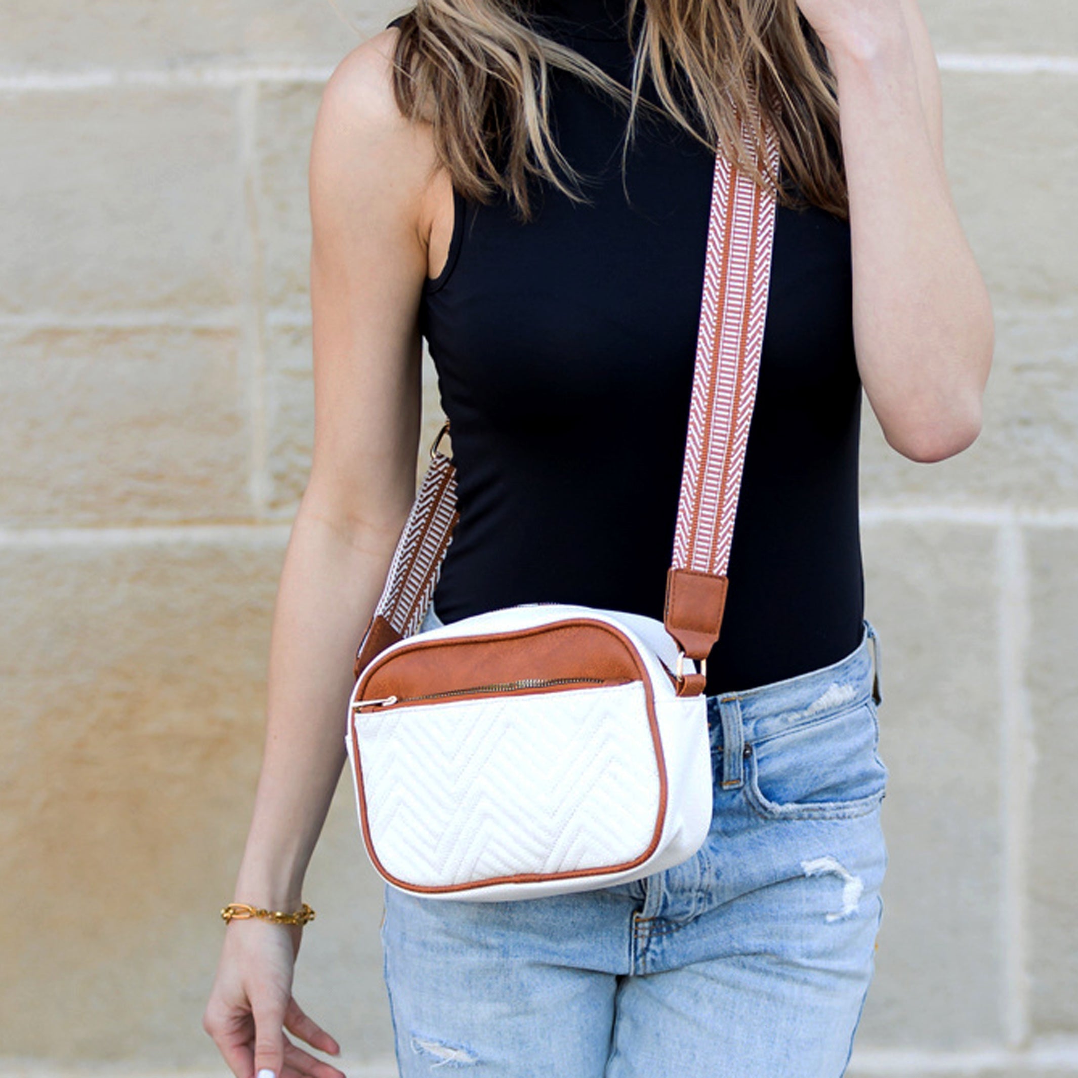 Everly Vegan Leather Camera Crossbody - EveryNest