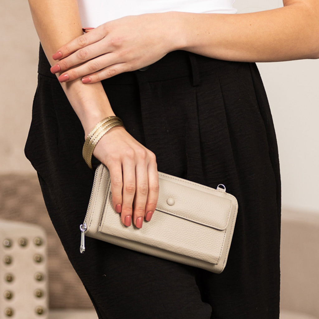 Ryann Genuine Leather Phone Wallet Crossbody - EveryNest