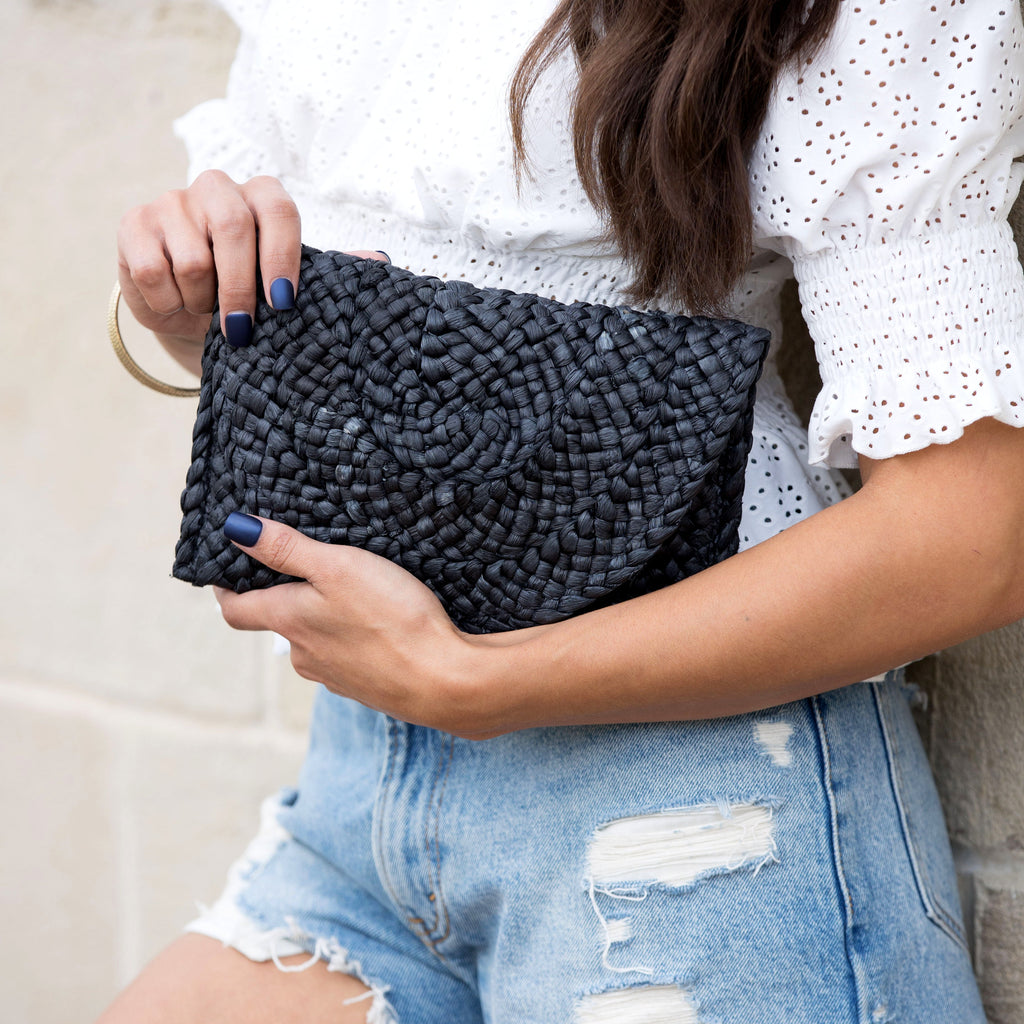 Foldover Straw Clutch - EveryNest
