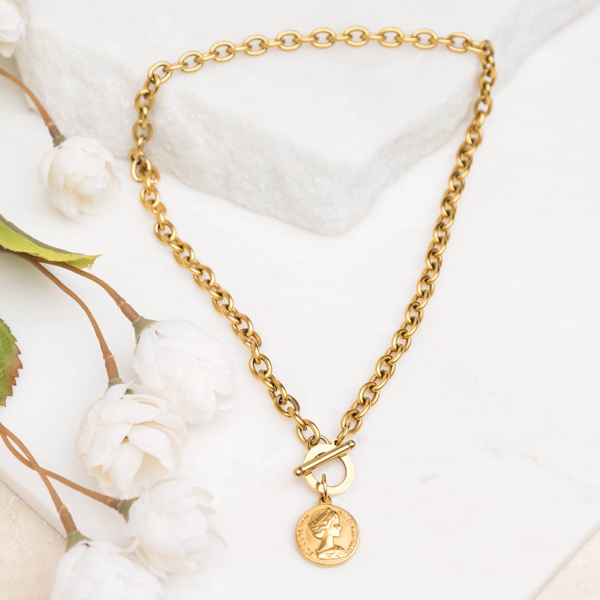 Coin Accent Chain Necklace