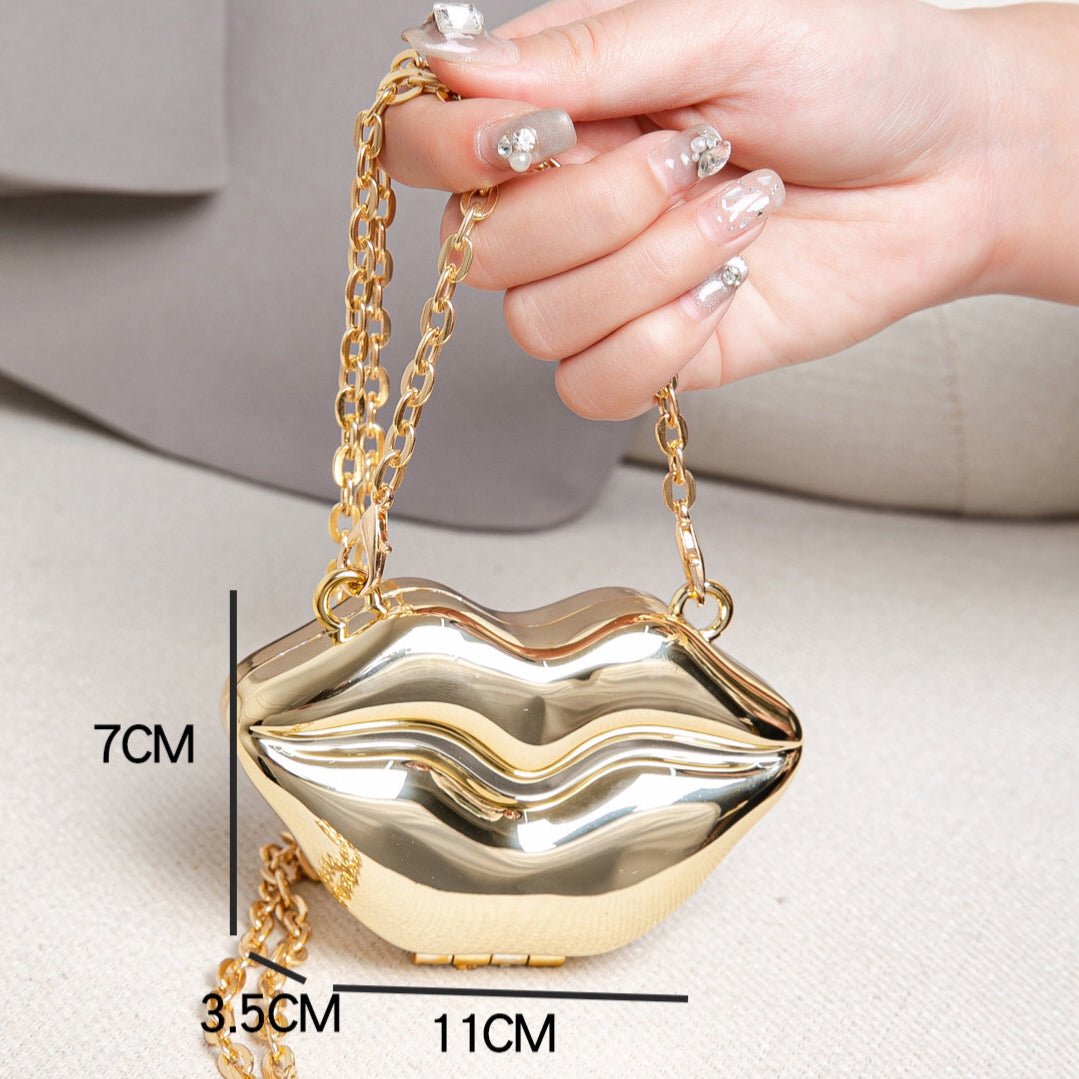 Lip Shaped Small evening Clutch Purse – Stylish Shinny Party Purse, Perfect for Casual Outings, Proms, and Parties – A Unique Fashion Accessory That Turns Heads