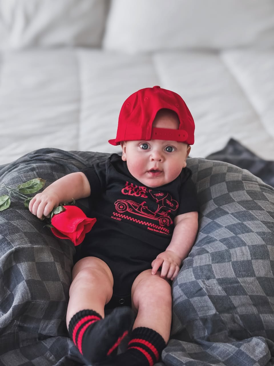 THE LOVE BUG CLUB TEE - ONESIE BLACK - EveryNest