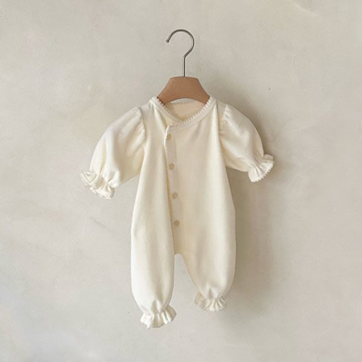 Long-style One-piece Romper With A Single Row Of Snaps For Babies