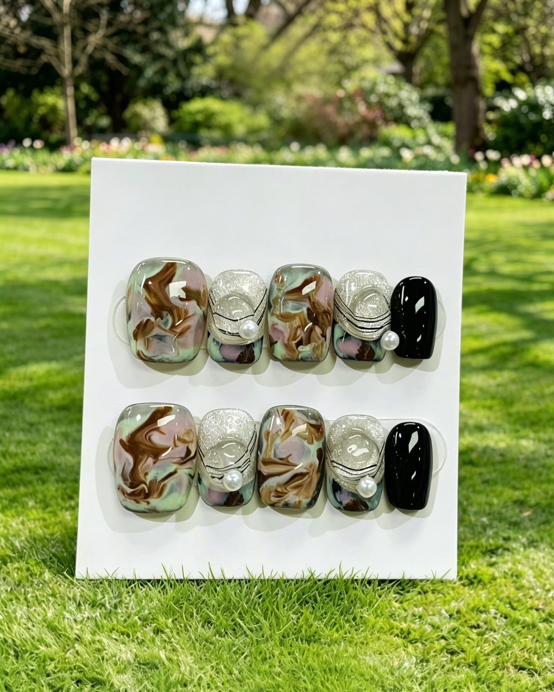 Retro Marble Pearl Short Press On Nails