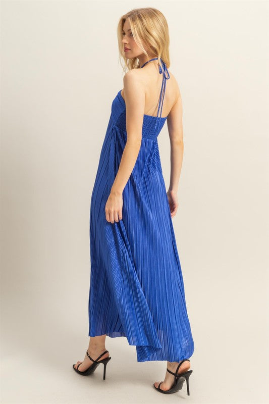 Knotted Detail Halter Neck Flowy Maxi Dress For Summer Elegant, Romantic, and Graceful with Chic Halter Neck Design and Flowy Maxi Length for a Stunning Look