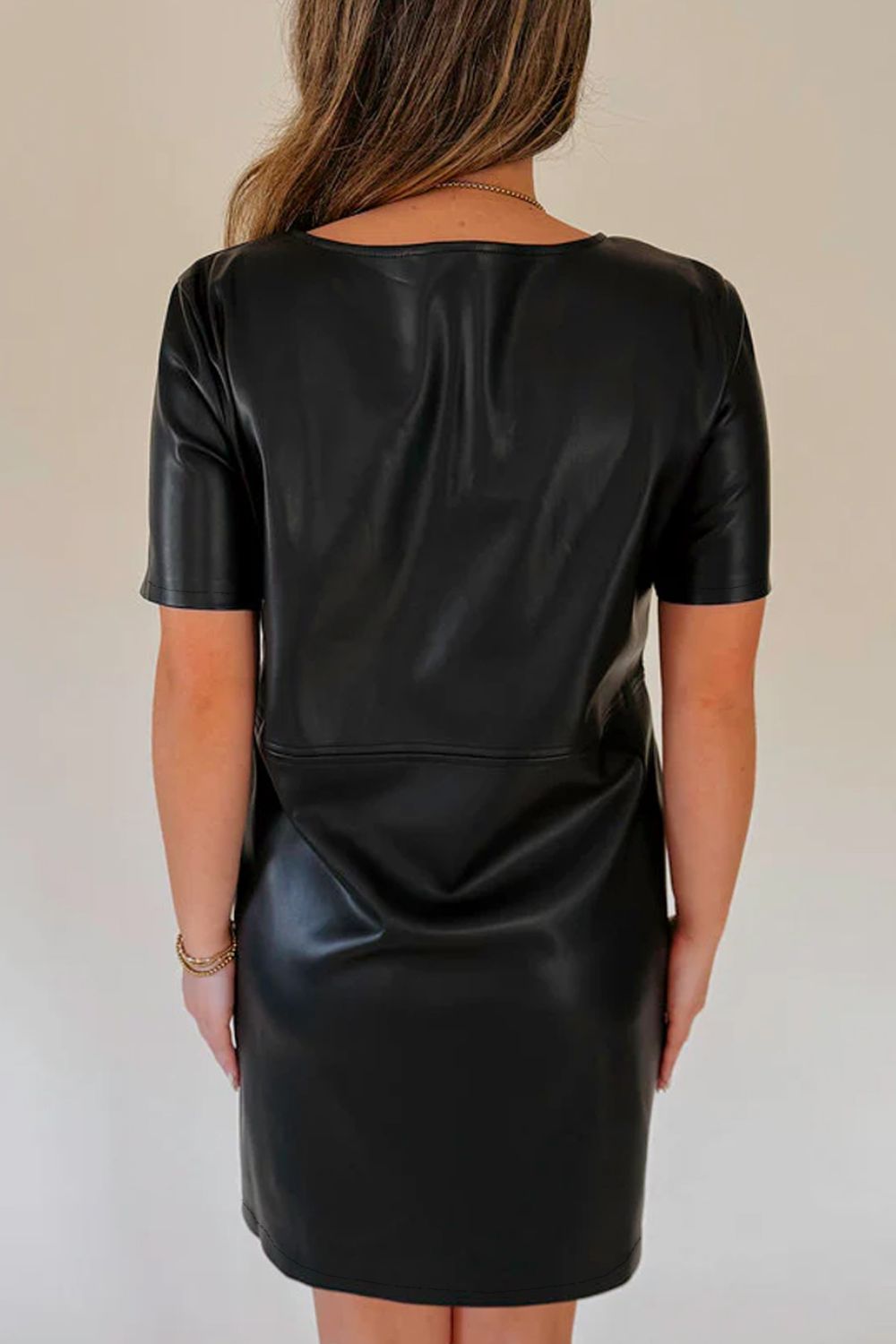 Black Round Neck Short Sleeve Mini Dress Basic Style Dress For Women Simple Style Dress