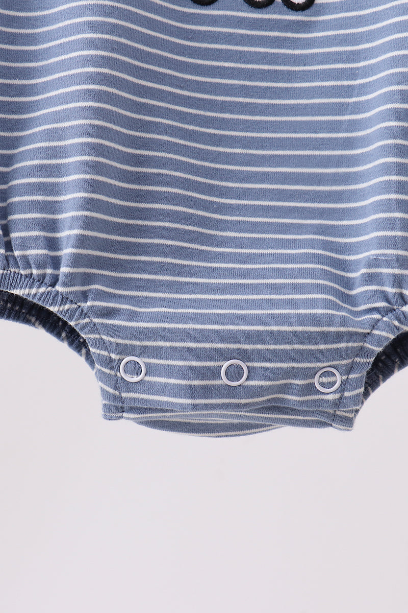 Blue stripe truck embroidery bubble