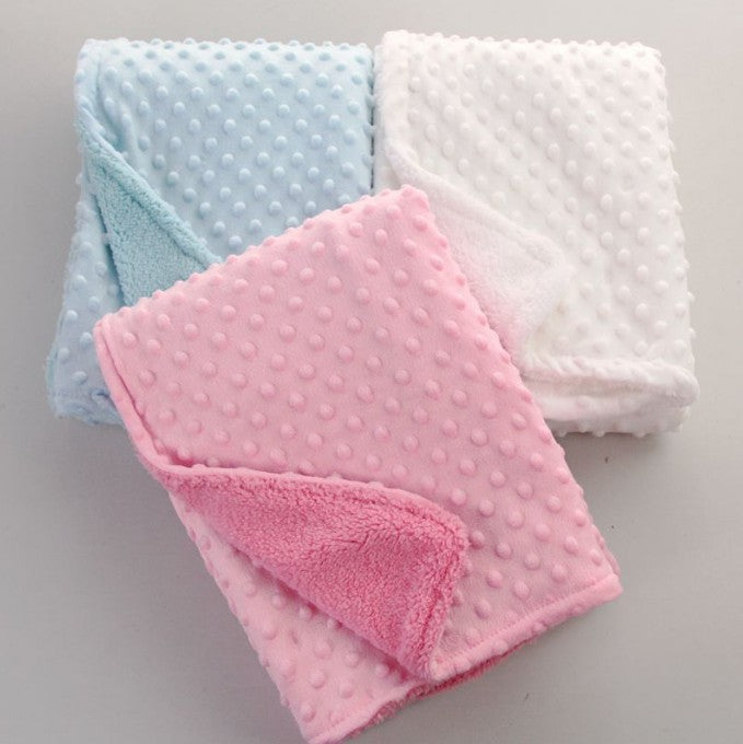 Soft Double-layered Thermal Blanket Textured Puffed Surface