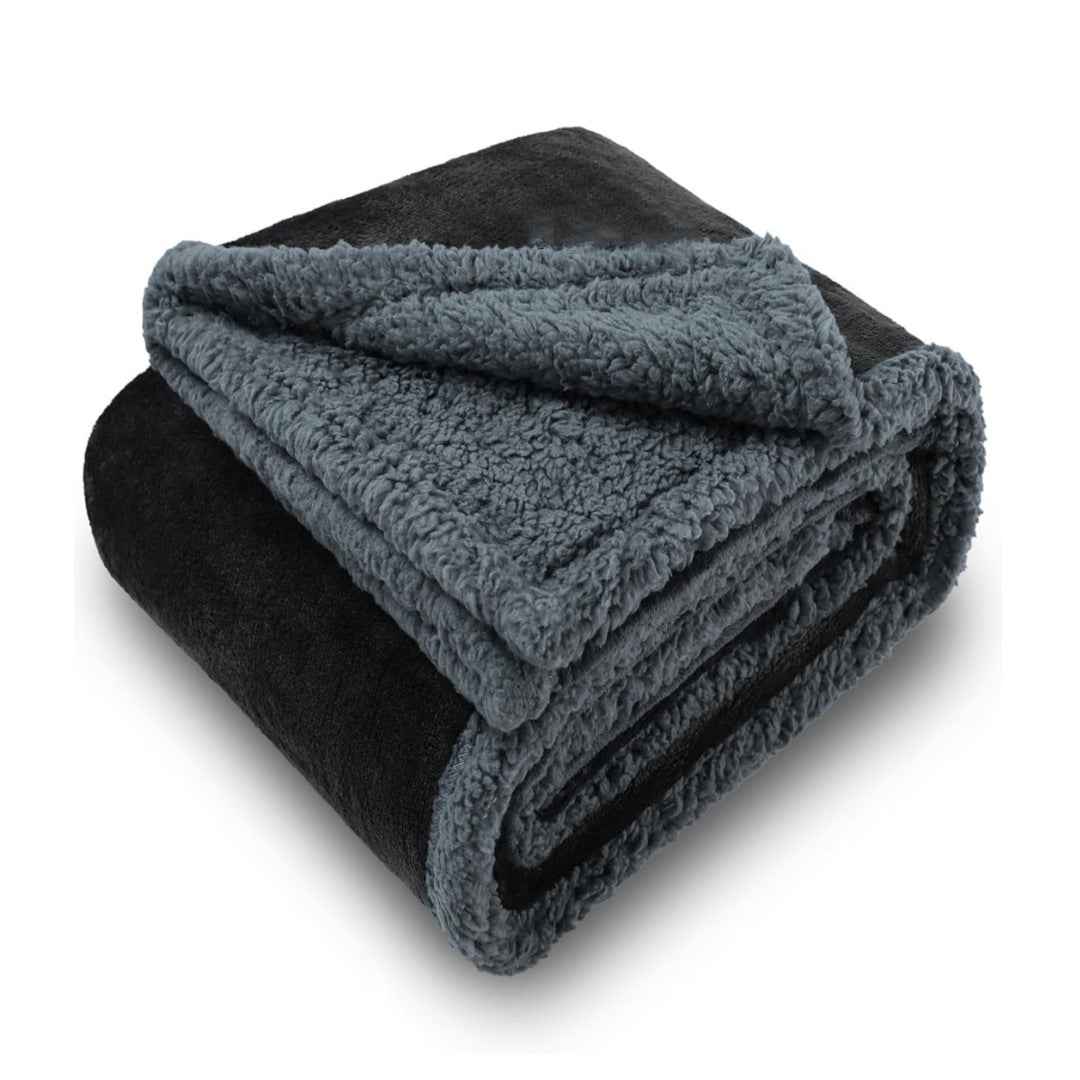 Pet waterproof blanket flannel comfortable cotton fleece Sherpa thick pet blanket