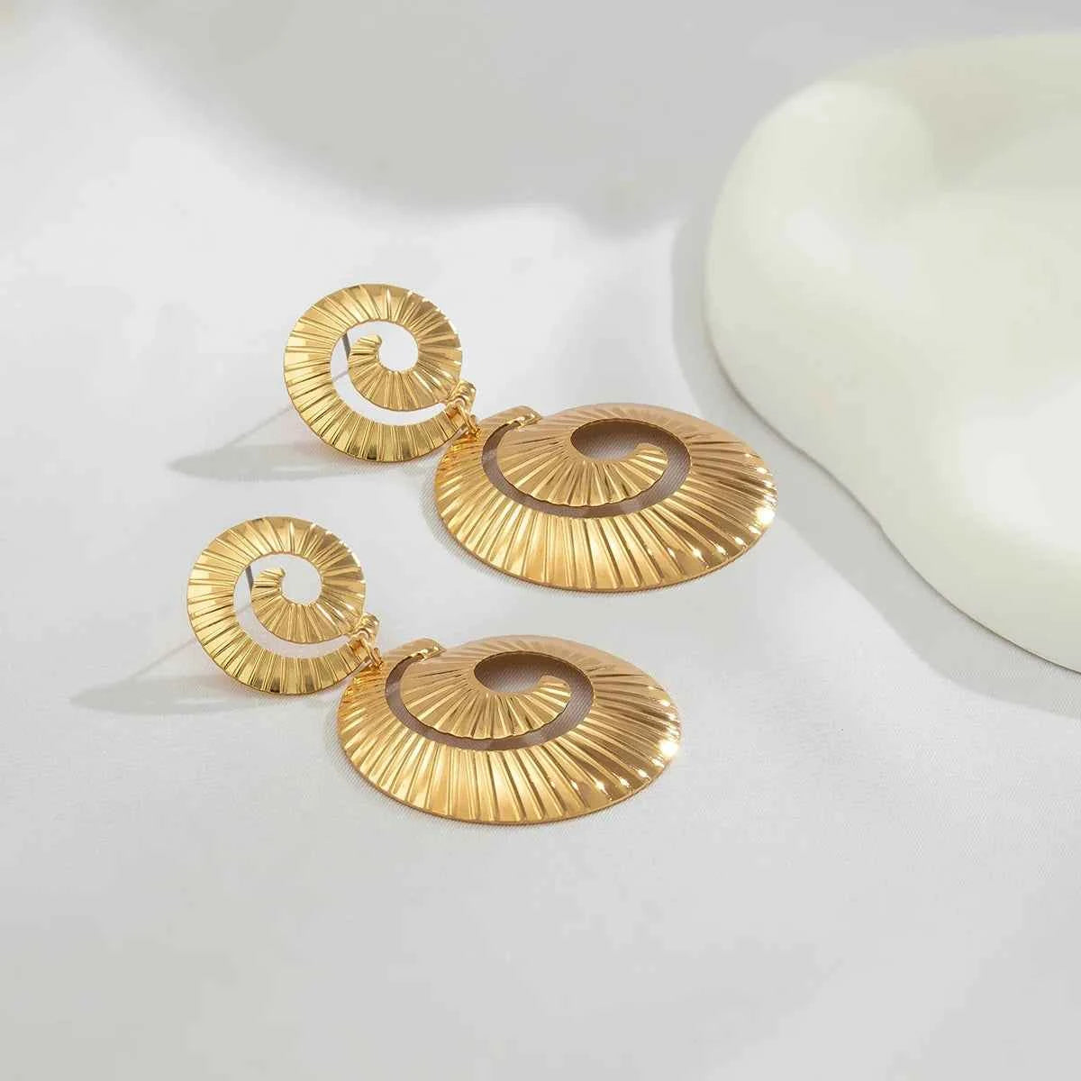 Exaggerated Big Hollowed Out Round Pendant Earrings for Women Trendy Large Drop Earrings 2025 Fashion Jewelry Accessories Female