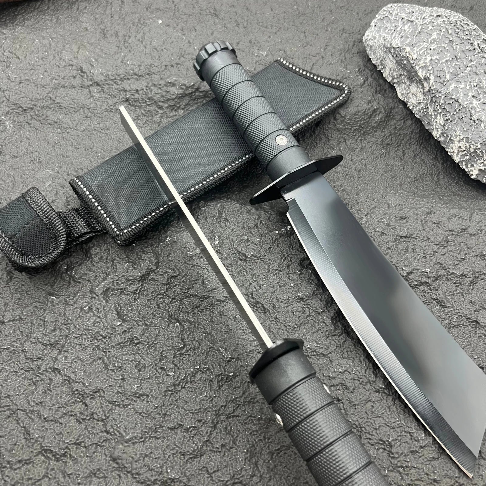 High - Hardness Integral Full - Tang Fixed Blade Knife for Wild Camping Multi - Functional Camping Outdoor Tactical Knife