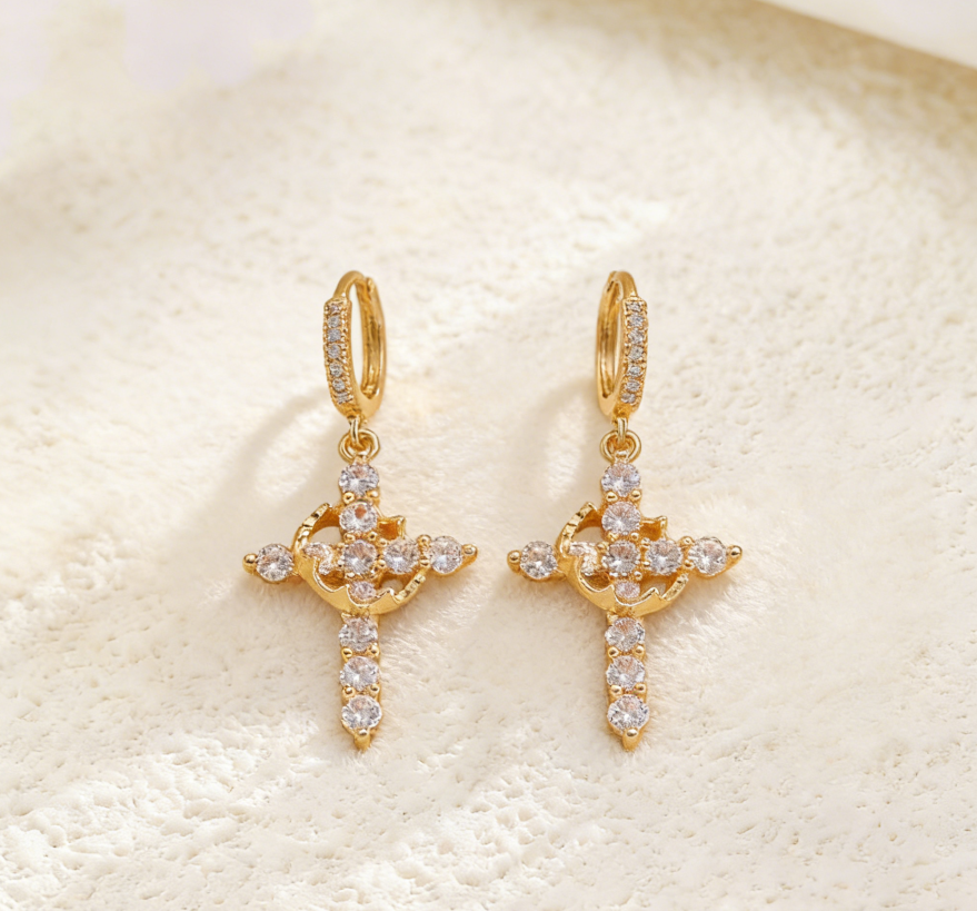 Fashion Crown & Cross Pendant Necklace