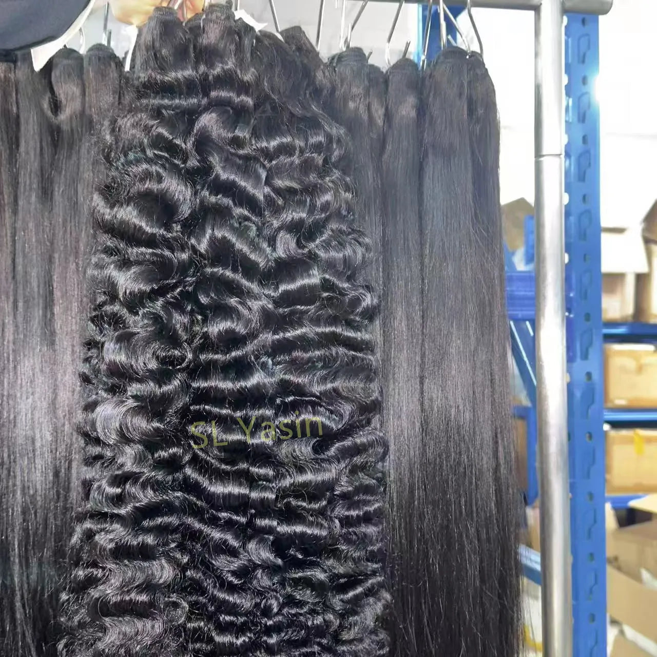 Wholesale Raw Cambodian Hair Vendor Cuticle Aligned Straight Hair Unprocessed Burmese Curly Human Hair for Women