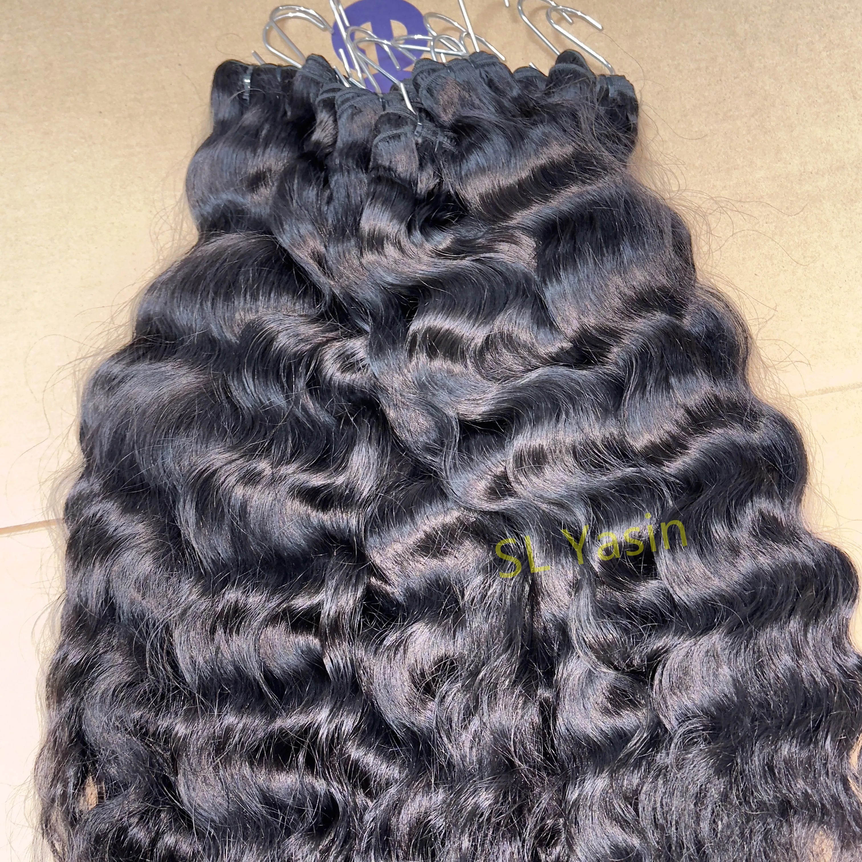 Wholesale Raw Cambodian Hair Vendor Cuticle Aligned Straight Hair Unprocessed Burmese Curly Human Hair for Women