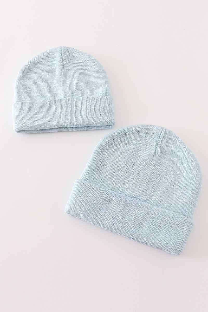 Blue ribbed basic knit beanie hat