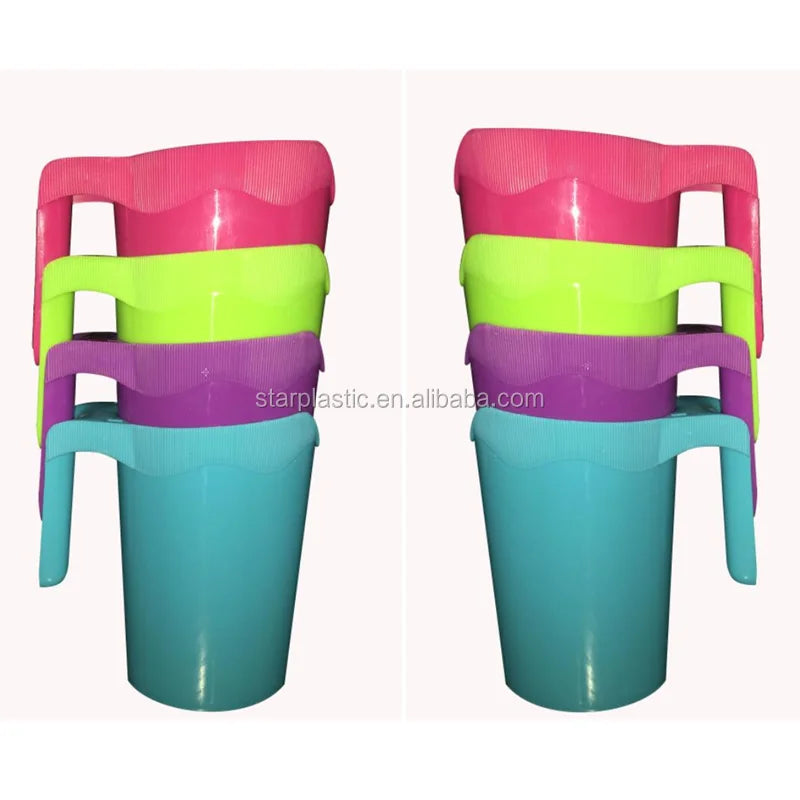 China Factory Popular Plastic Milk Pitcher with Handle Milk Bag Holder Pitcher