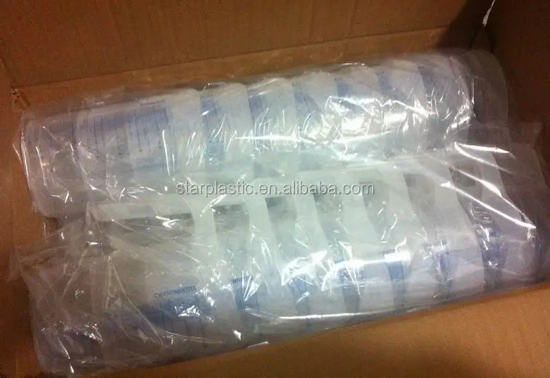 China Factory Popular Plastic Milk Pitcher with Handle Milk Bag Holder Pitcher