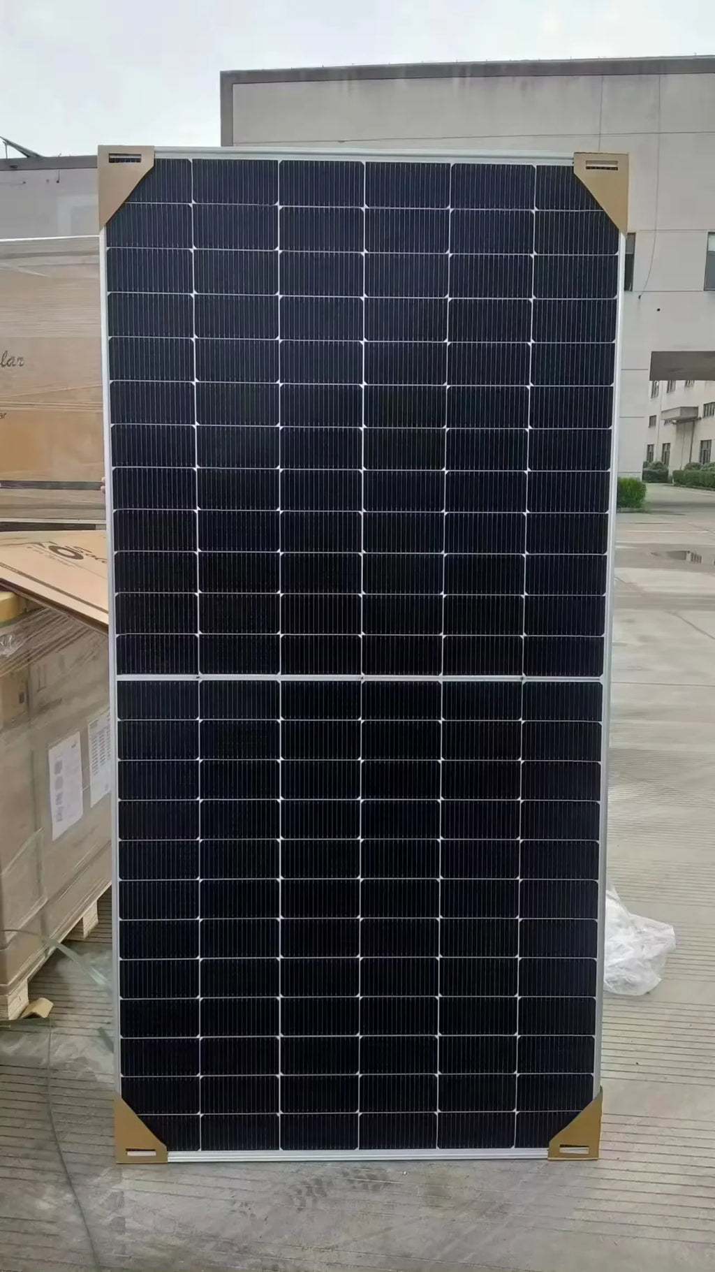 Jinko Solar US Inventory Hot Selling Price N Type A Grade Jinko 575w 580w 585w 590w Bifacial Dual Glass Pv Modules Solar Panel