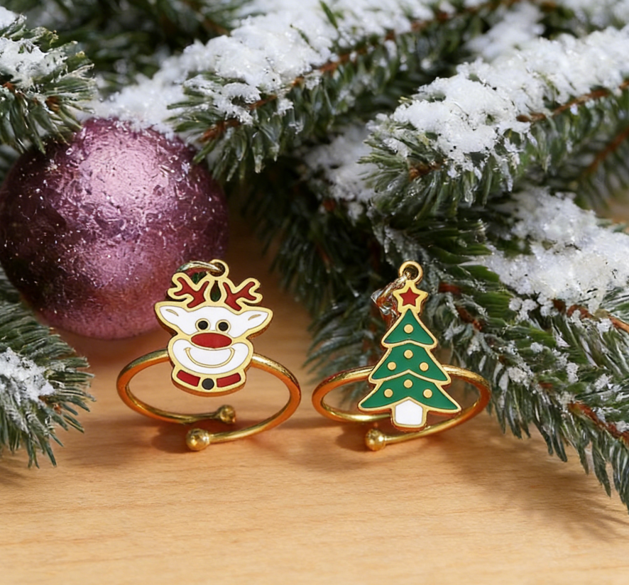 Christmas Tree Enamel Ring