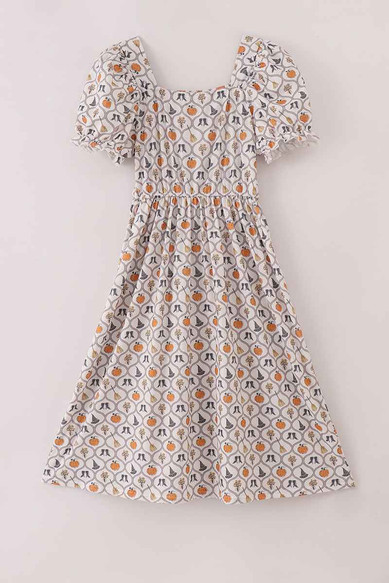 Witch pumpkin print mom dress