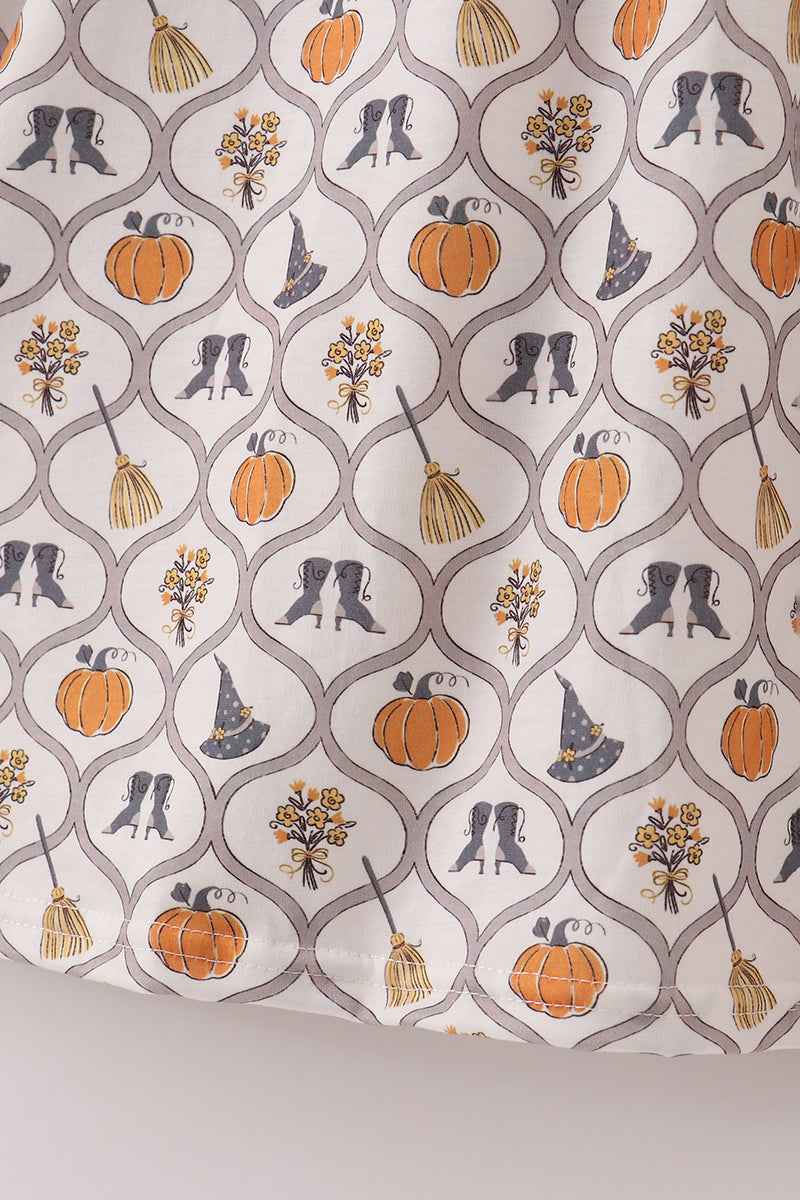 Witch pumpkin print mom dress