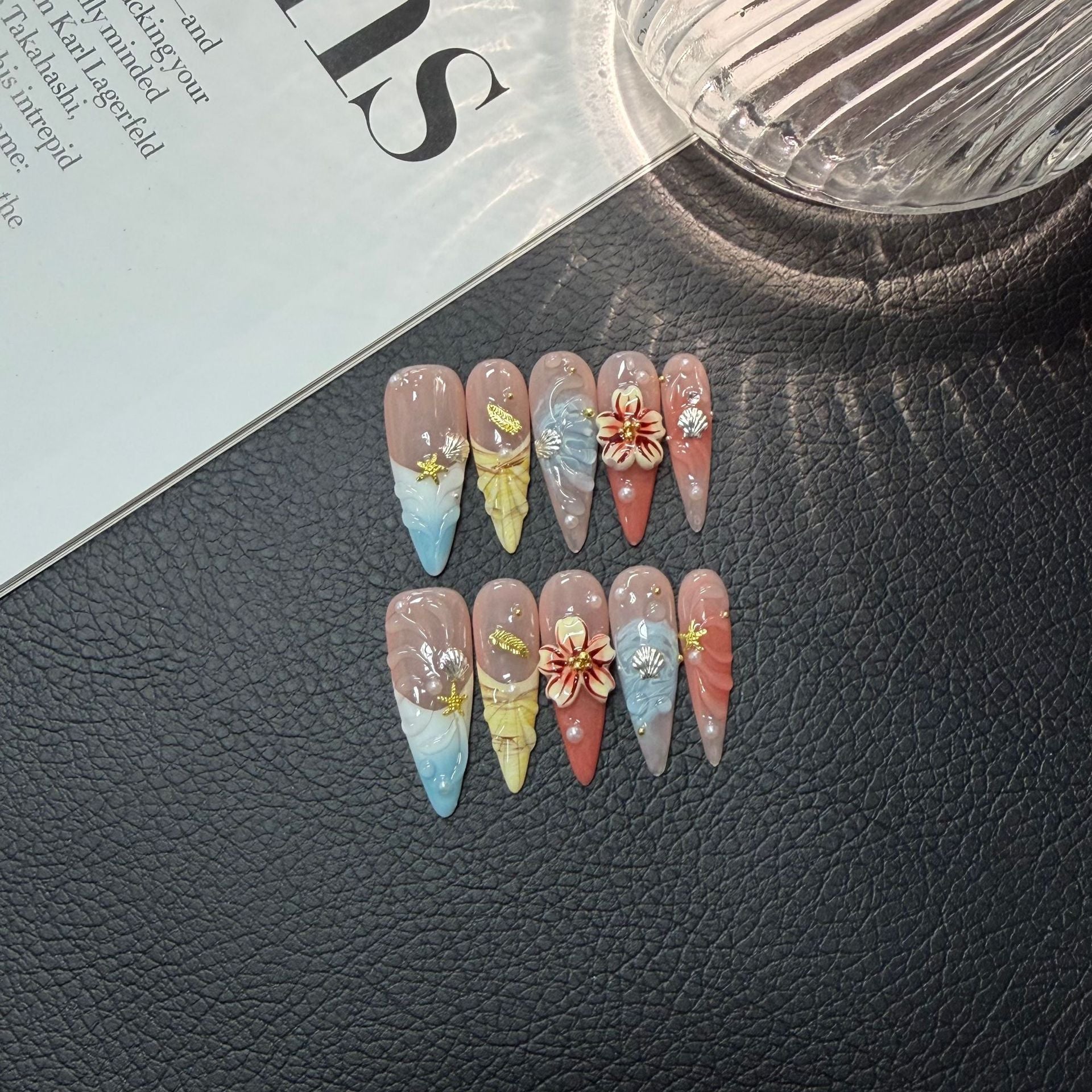 Dopamine Hand Painted 3D Carved Shell HandmadePress on Nails Removable
