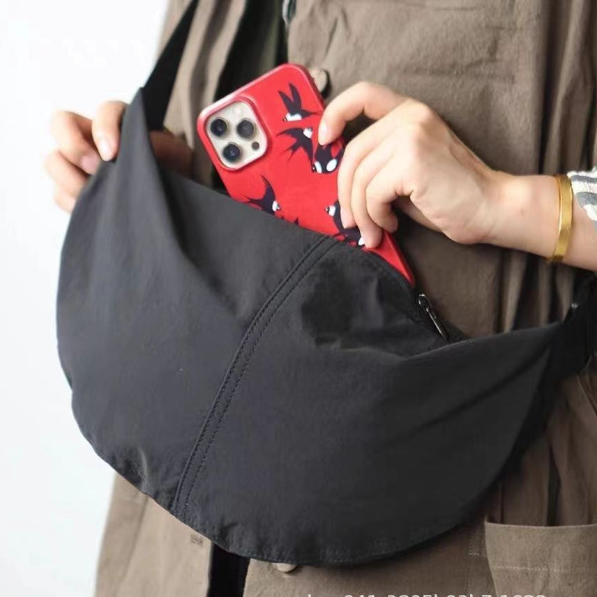 Nylon Bag, Women's Casual Bag, Wide Shoulder Strap Single Shoulder Crossbody Bag, Simple and Lightweight Moon Bag