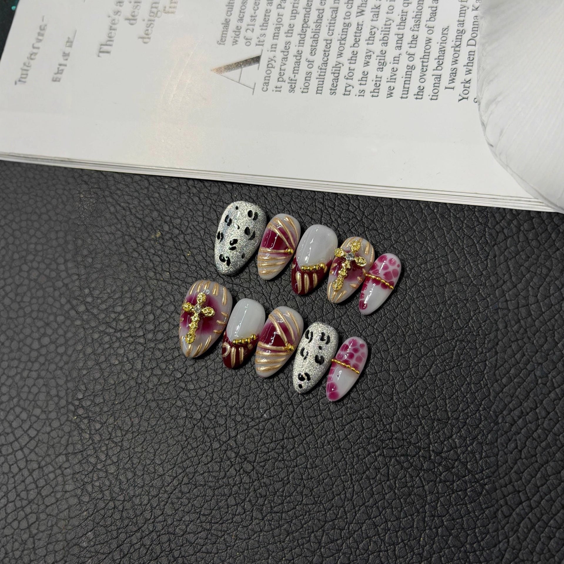 Short almond gold shell with hand-painted cat eye spot outlet Handcrafted press fake