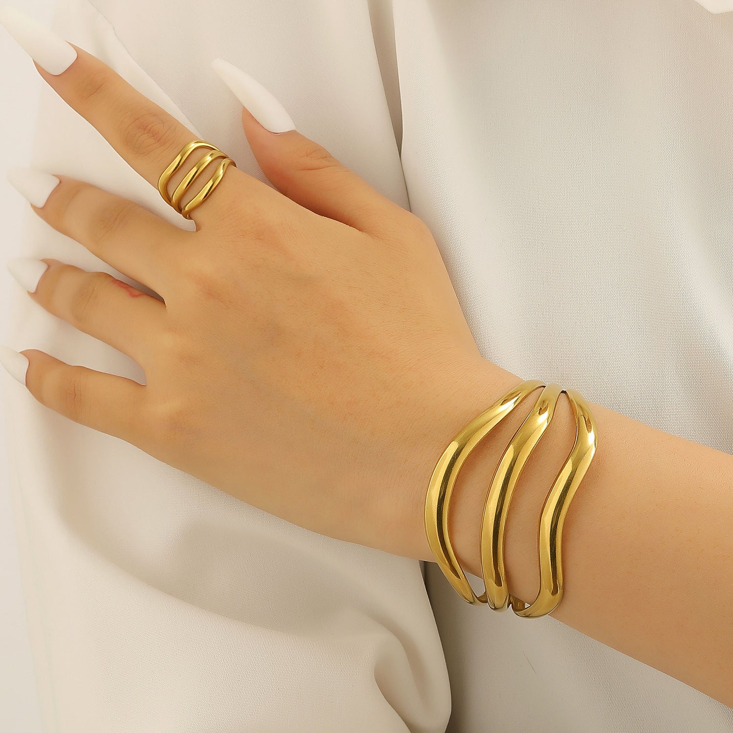 Exaggerated Vintage Stainless Steel Multi-Layer Wavy Ring & Bangle Set Party Banquet