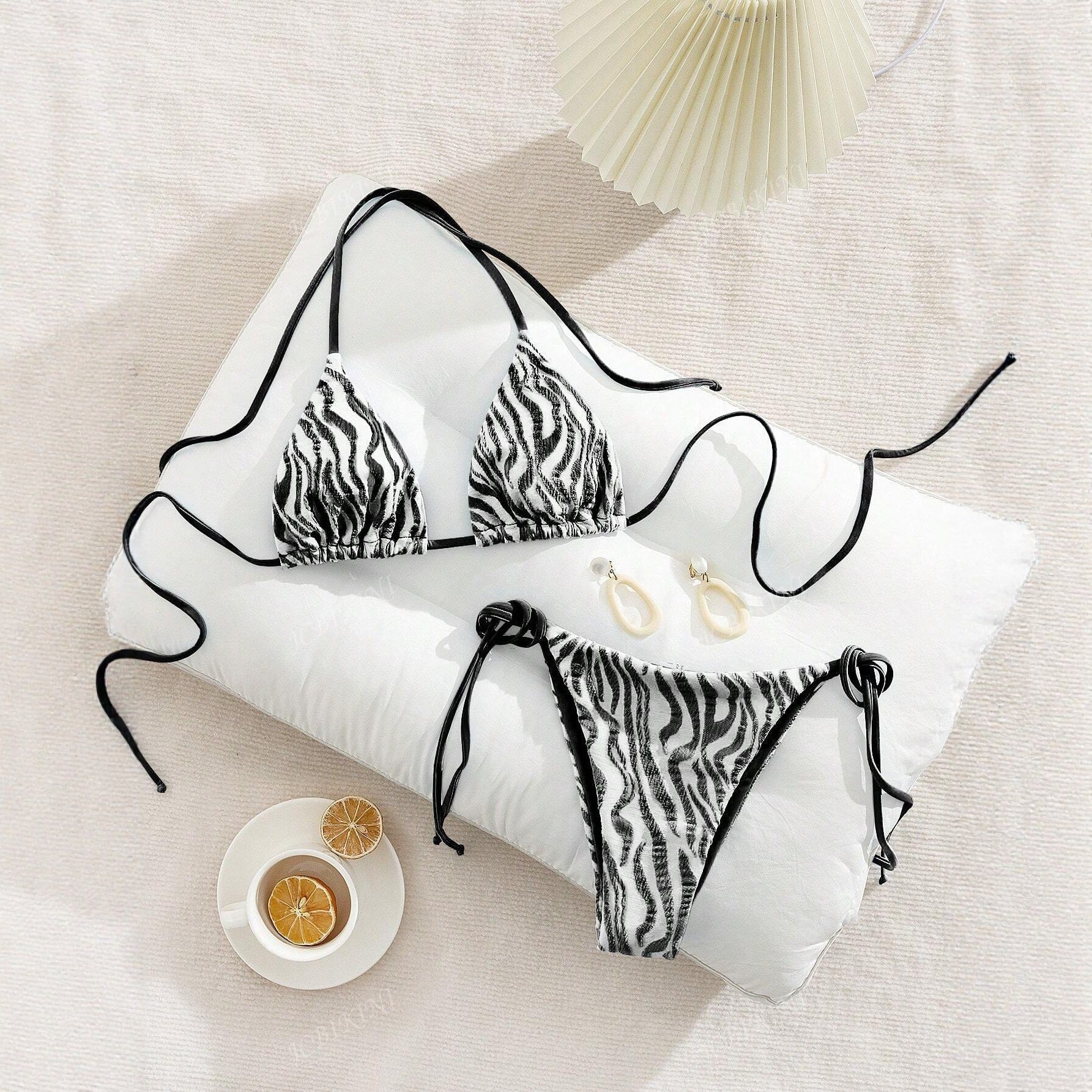 Women's Swimsuit Water Wave Pattern Bikini Set with Straps Sexy