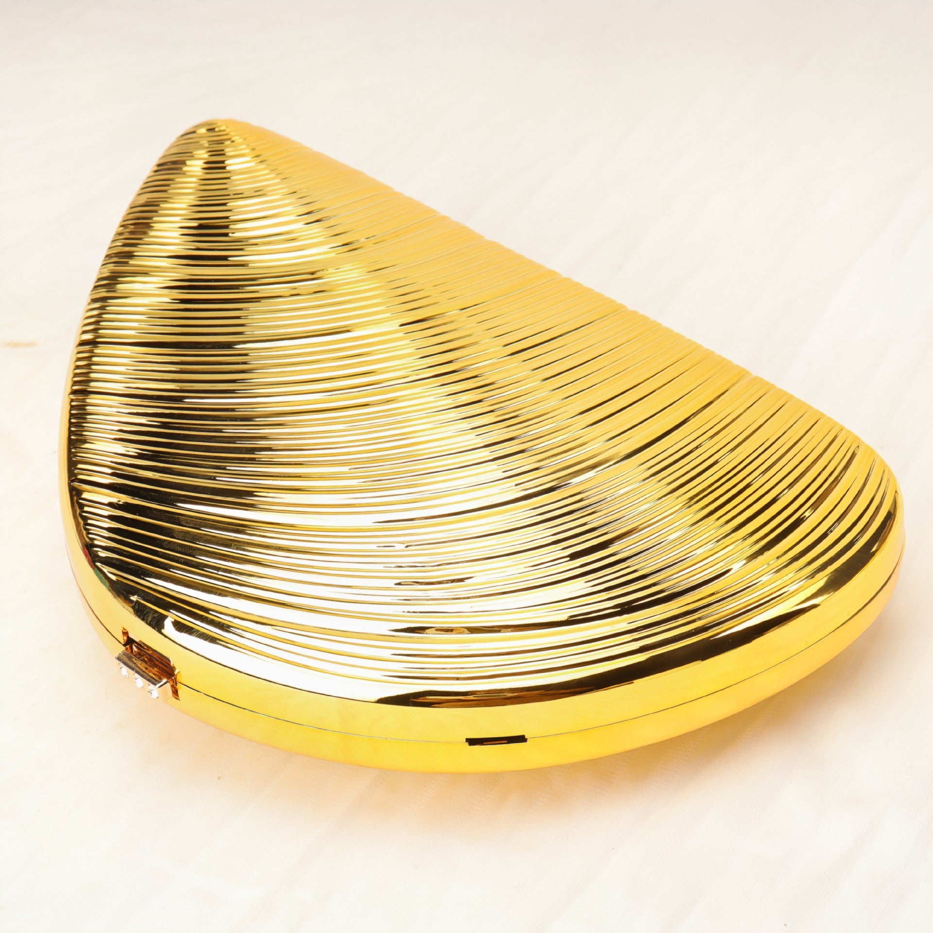 Gold  Dinner Bag Shell Dinner Bag Crossbody Chain Shinny evening Clutch Purse Party