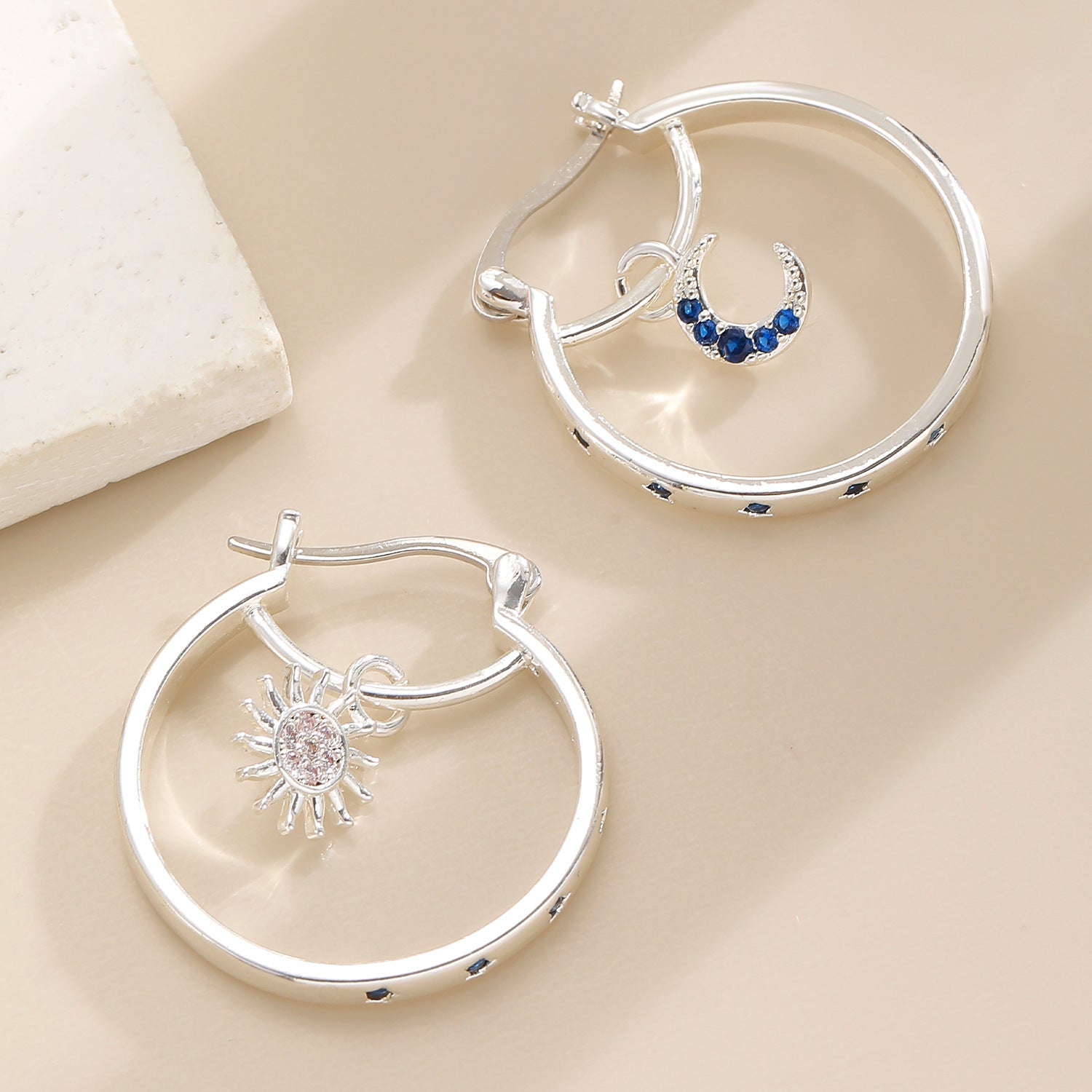 Luxury Twisted Sun & Moon Design Double Hoop Earrings for Women