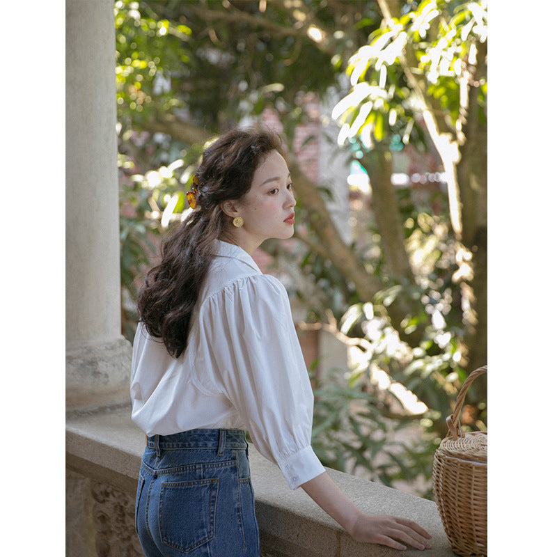 Retro V-neck shirt for female