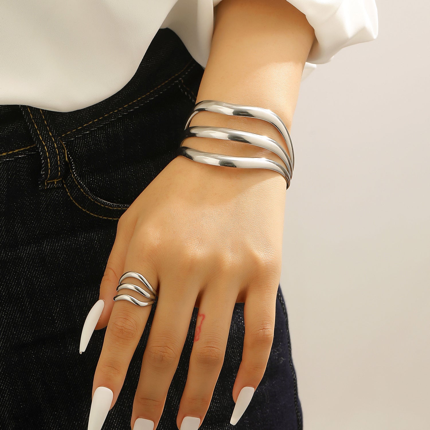 Exaggerated Vintage Stainless Steel Multi-Layer Wavy Ring & Bangle Set Party Banquet