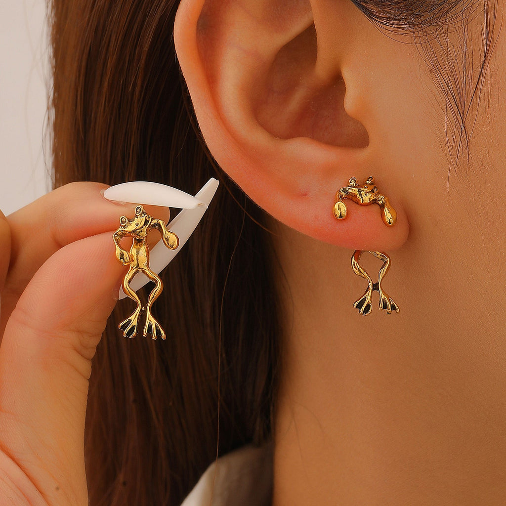 Personality Punk Frog Stud Earrings Detachable Cute 3D Animal Earrings