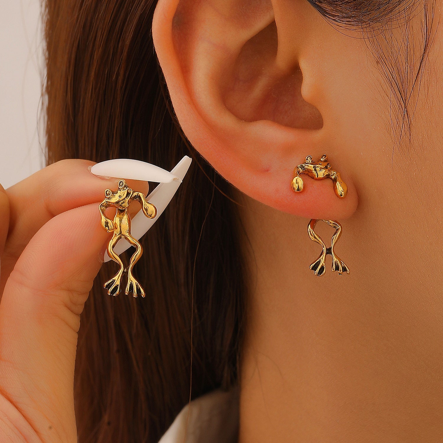 Personality Punk Frog Stud Earrings Detachable Cute 3D Animal Earrings